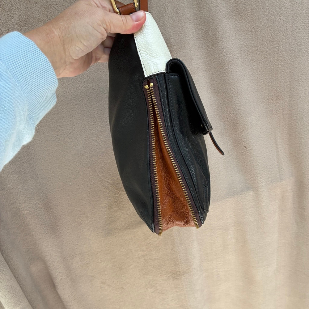 Danier Crossbody Bag Black, Tan & Cream Real Leather Timeless Vintage Neutral - Picture 11 of 16
